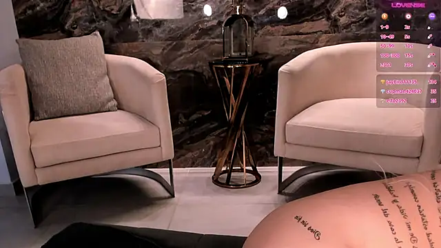 SophiePalmer online show from February 20, 2025, 6:13 pm