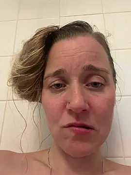 SkyelarSommer online show from March 16, 2025, 3:58 am