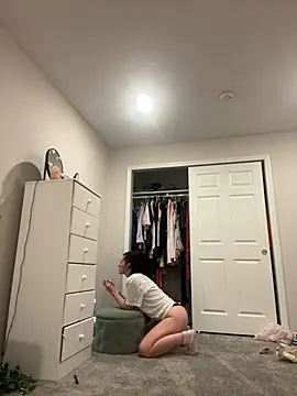 DominiqueX0 online show from February 19, 2025, 5:27 am