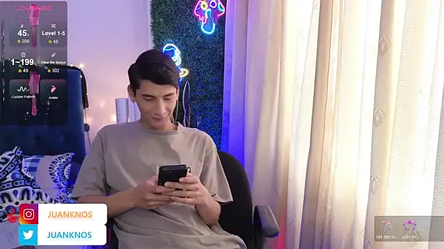Snapshot of by_pandora chatting on June 10, 2026, 5:23 pm by pandora online show from June 10, 2026, 5:23 pm