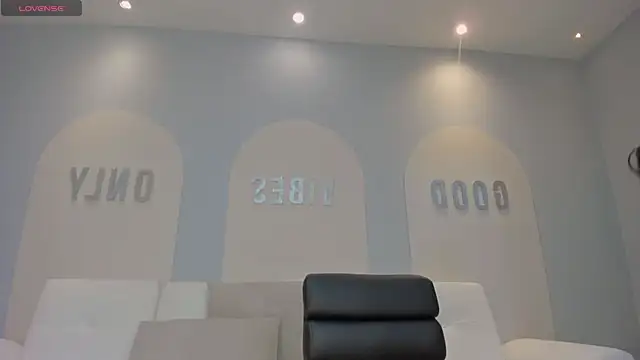 SunnyRivers online show from February 3, 2025, 6:17 pm