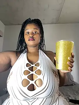 KnockoutBestie online show from February 7, 2025, 7:29 am