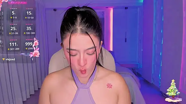 nathalie rivers online show from January 8, 2025, 3:40 am