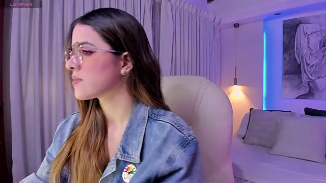 nathalie rivers online show from April 21, 2026, 11:05 am