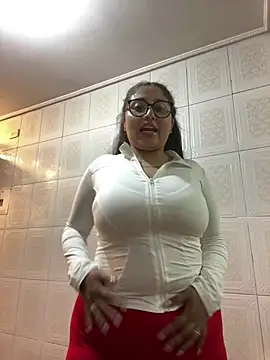 Snapshot of croftsmila chatting on May 10, 2026, 12:27 am croftsmila online show from May 10, 2026, 12:27 am