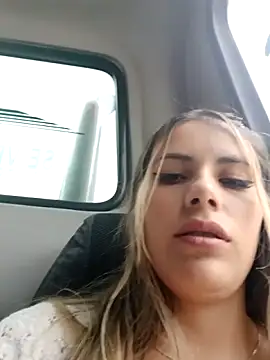 Misscata1106 online show from October 21, 2025, 7:14 pm