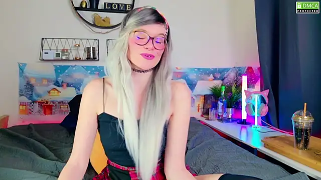 Kittychatte online show from December 30, 2024, 8:25 pm