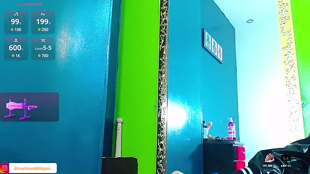  liam harpers  online show from February 25, 2025, 6:53 pm