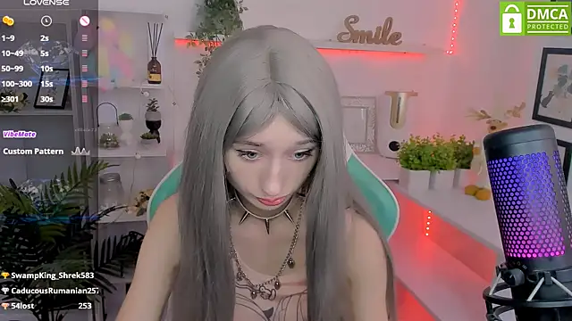 Katia Kim online show from February 18, 2025, 12:49 pm