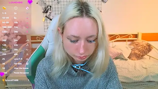 Katia Kim online show from April 4, 2026, 5:38 am