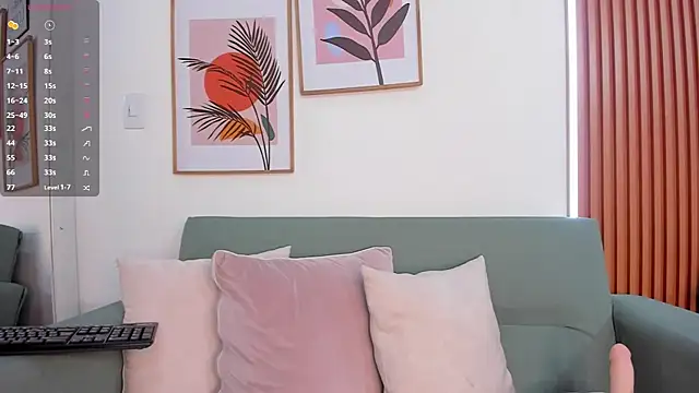 Madiison Cooper online show from March 13, 2025, 4:38 am