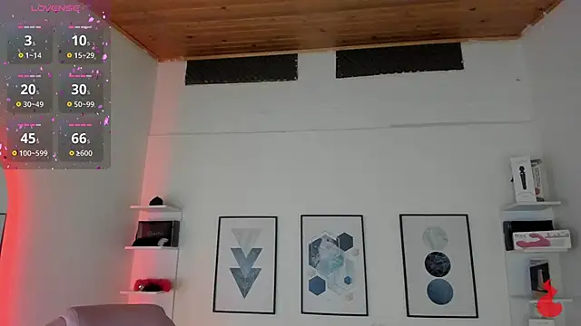 cristal  hot 1 online show from March 22, 2025, 10:06 am