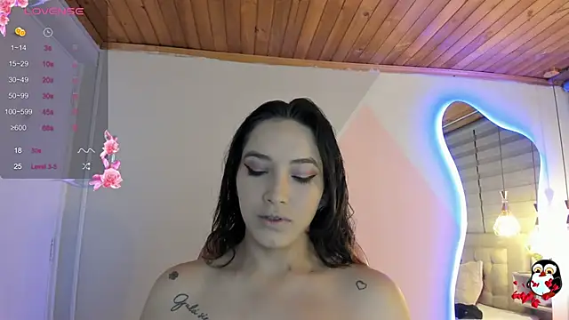 cristal  hot 1 online show from September 14, 2025, 5:06 am