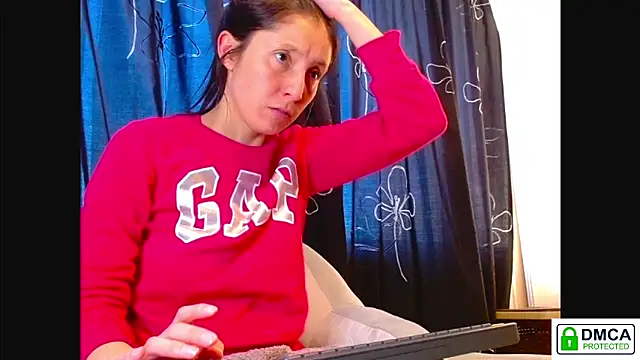 Sophi Cute online show from February 17, 2026, 2:46 pm