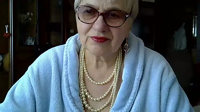 SweetCherry27 online show from March 11, 2025, 1:45 pm