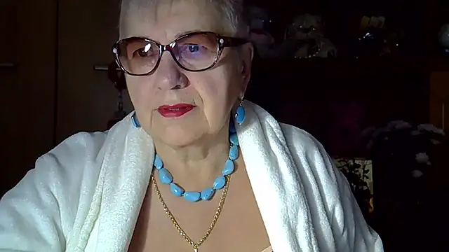 SweetCherry27 online show from October 8, 2025, 4:32 am