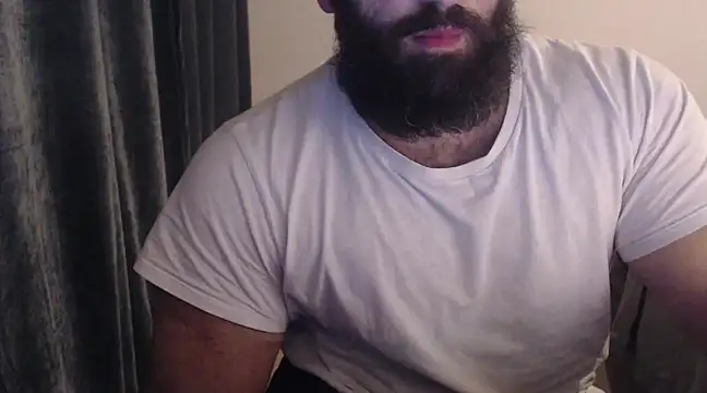 hugemachohandsome online show from March 9, 2025, 10:30 pm