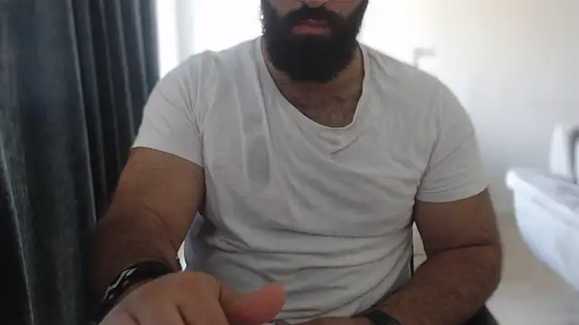 hugemachohandsome online show from September 20, 2025, 6:58 am