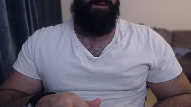 hugemachohandsome online show from November 18, 2025, 10:14 pm