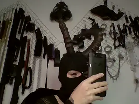 FeticheMacabre online show from January 18, 2025, 2:47 am