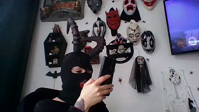 FeticheMacabre online show from September 28, 2025, 5:07 pm