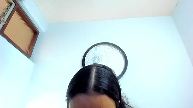 Gabisaenz online show from February 18, 2025, 3:54 pm