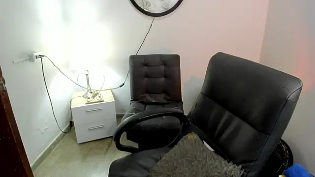 Gabisaenz online show from March 14, 2025, 12:40 pm