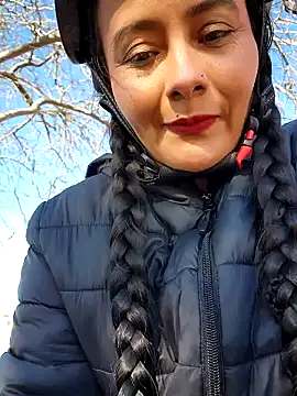 Snapshot of bellapaty chatting on December 8, 2024, 10:19 am bellapaty online show from December 8, 2024, 10:19 am