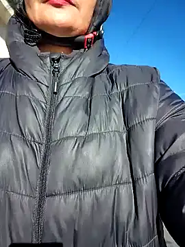 Snapshot of bellapaty chatting on December 21, 2024, 11:11 am bellapaty online show from December 21, 2024, 11:11 am