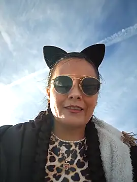 Snapshot of bellapaty chatting on October 20, 2025, 7:53 am bellapaty online show from October 20, 2025, 7:53 am