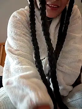 Snapshot of bellapaty chatting on December 4, 2025, 9:29 am bellapaty online show from December 4, 2025, 9:29 am