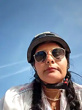 bellapaty online show from April 21, 2026, 8:09 am