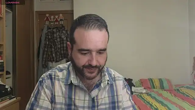 curiosillo83 online show from October 8, 2025, 9:56 pm