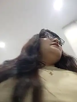 Sakura 0505 online show from January 13, 2025, 9:09 pm