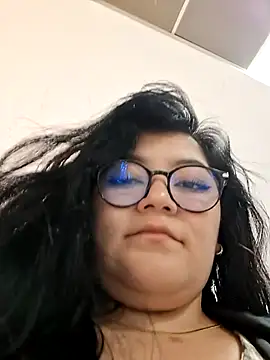 Sakura 0505 online show from November 29, 2025, 10:24 pm