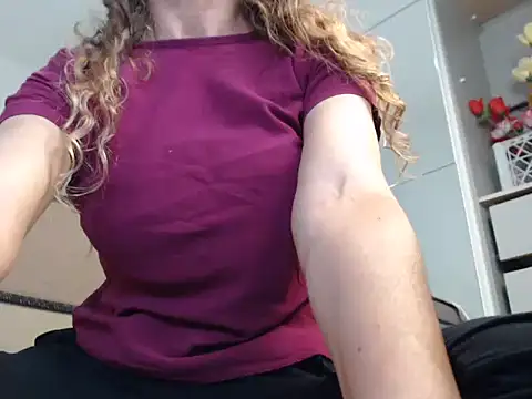 marilryn online show from September 13, 2025, 4:51 pm