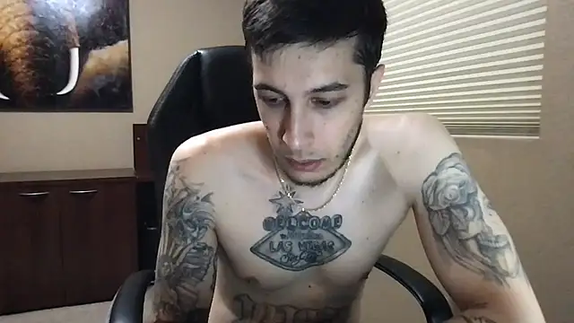 Snapshot of Bwcjoshbanks chatting on June 14, 2026, 8:27 am Bwcjoshbanks online show from June 14, 2026, 8:27 am
