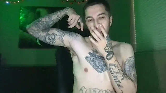 Snapshot of Bwcjoshbanks chatting on June 30, 2026, 2:01 am Bwcjoshbanks online show from June 30, 2026, 2:01 am