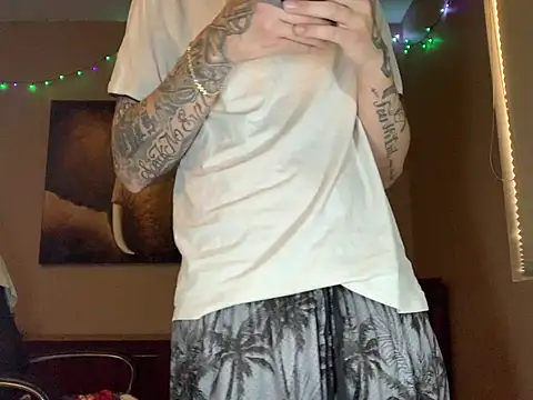Snapshot of Bwcjoshbanks chatting on July 29, 2026, 5:00 pm Bwcjoshbanks online show from July 29, 2026, 5:00 pm