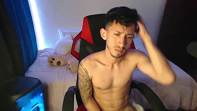 stevenSEX123 online show from December 10, 2024, 4:24 am