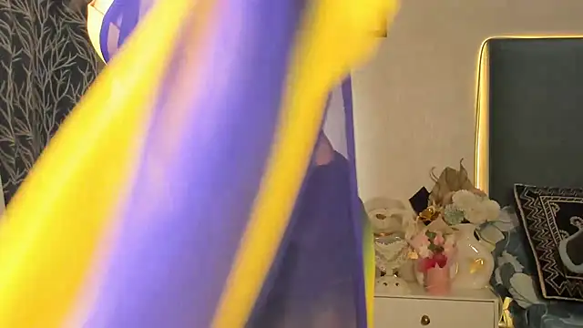 Divyani online show from April 10, 2026, 6:01 pm