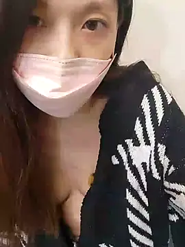 Lu Nana online show from December 22, 2024, 6:39 am