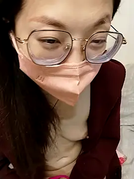 Lu Nana online show from February 18, 2025, 4:59 pm