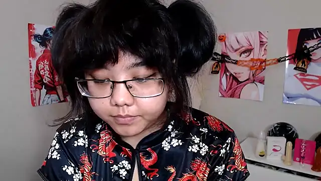 Moertomlly online show from October 31, 2025, 4:35 am