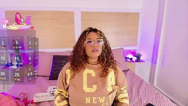  nickypurple  online show from September 17, 2025, 11:12 am