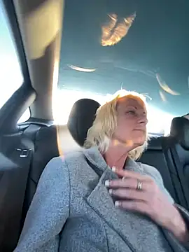 TiffaneyLove online show from March 18, 2025, 12:03 pm