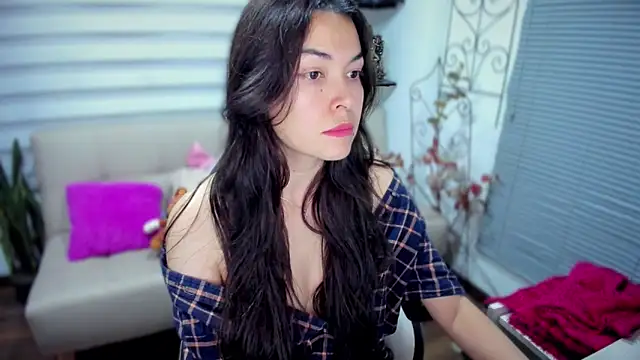 Lunlunera online show from March 17, 2026, 2:49 am