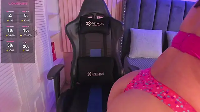 ashlye miller  online show from March 8, 2025, 4:01 am