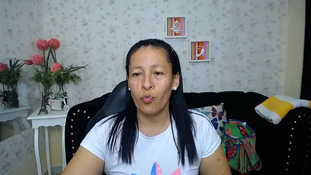 mature martina online show from February 8, 2025, 10:40 pm