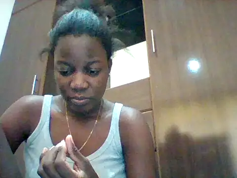 Alessandrajenna online show from April 16, 2026, 8:15 am